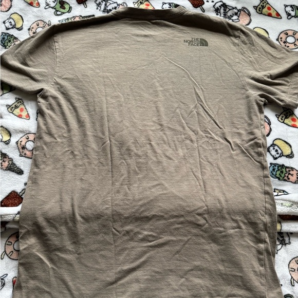 Men’s North Face Tee Shirt - Picture 3 of 3